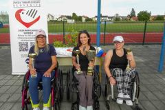 Sport-Atletika-4-kolo-Ptuj-160626-178-Pokale-za-ekipno-tekmovanje-v-atletiki-so-prevzele-zenske