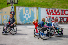 SONČNO IN VESELO MEDGENERACIJSKO DRUŽENJE Z OTROCI_10